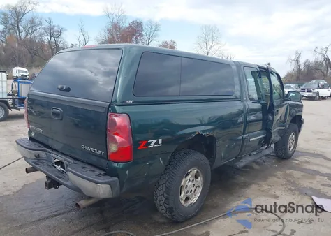 2003 Chevrolet Silverado 1500 Ls z USA, uszkodzony, nr VIN 1GCEK19T63E268870